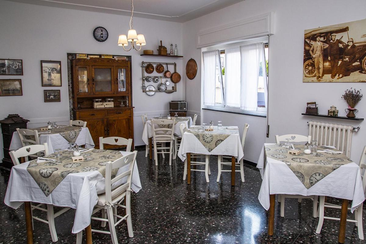 B&B Hotel Costa Azzurra スポトルノ エクステリア 写真